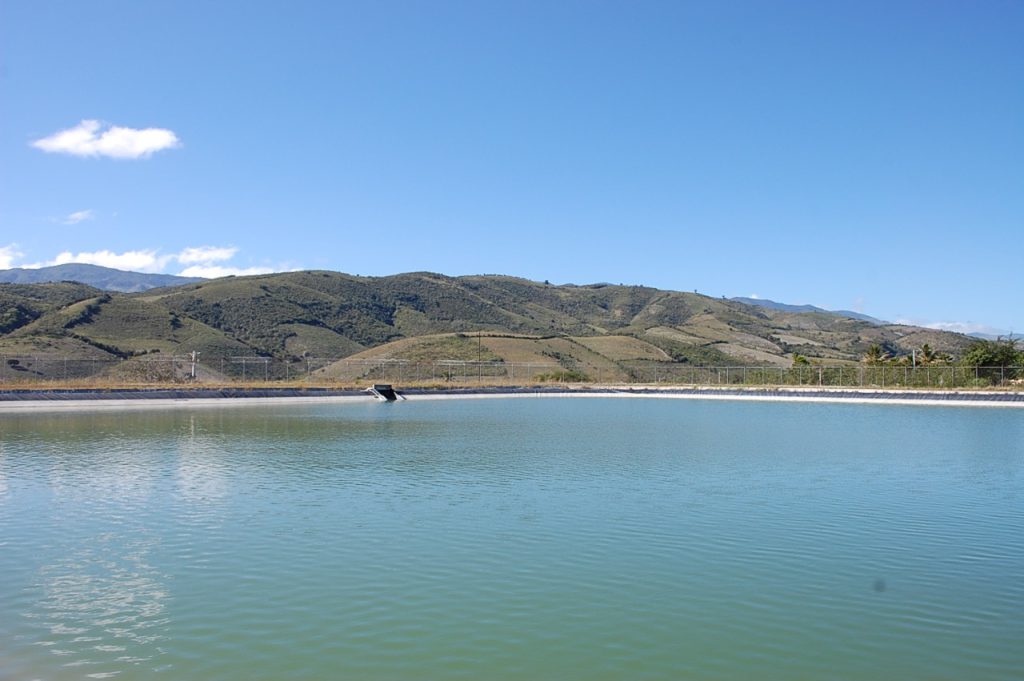 Autoridades anuncian mejoras al proyecto de la presa Dos Bocas para impulsar el riego por goteo en Vallejuelo.