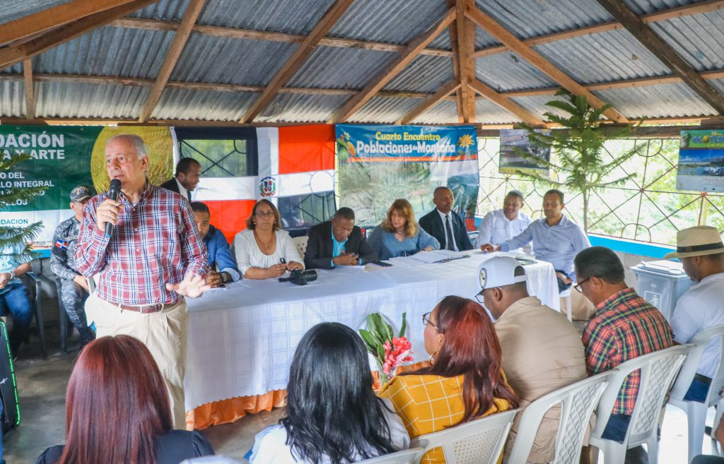 La Empresa de Generación Hidroeléctrica Dominicana (EGEHID) participó en el Cuarto Encuentro de Poblaciones de Montaña celebrado en el municipio de Los Cacaos, un espacio de diálogo e intercambio enfocado en el desarrollo sostenible de las comunidades ubicadas en zonas montañosas.