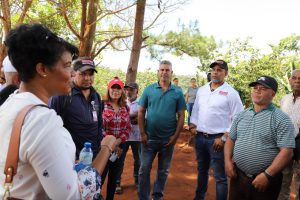 Comisión de EGEHID visita cuenca del Yaque donde ejecuta programa de reforestación