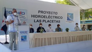 La Empresa de Generación Hidroeléctrica Dominicana (EGEHID) aclara que la PRIMERA ETAPA del Proyecto Hidroeléctrico Las Placetas no ha sufrido ninguna modificación en cuanto a su diseño, oferta económica, licencia ambiental aprobada No. DEA 150/09 y debidamente RENOVADA en 2021, y que lo que se encuentra en fase de estudio es la posible ampliación del proyecto, que incluiría un Circuito de Generación 2, que aún se encuentra en la etapa de diseño.