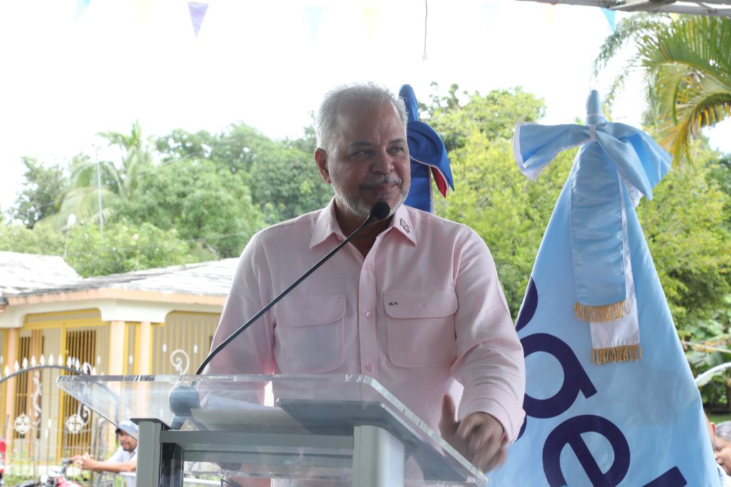 Nueva funeraria construida por EGEHID en la comunidad de La Ciénaga, San José de Ocoa.