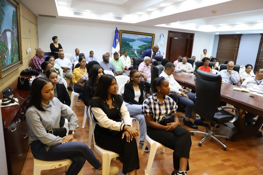 La Empresa de Generación Hidroeléctrica Dominicana (EGEHID) respaldó la Caminata por el Autismo y la Inclusión Social en San Cristóbal, reafirmando su compromiso con las causas sociales y la inclusión.