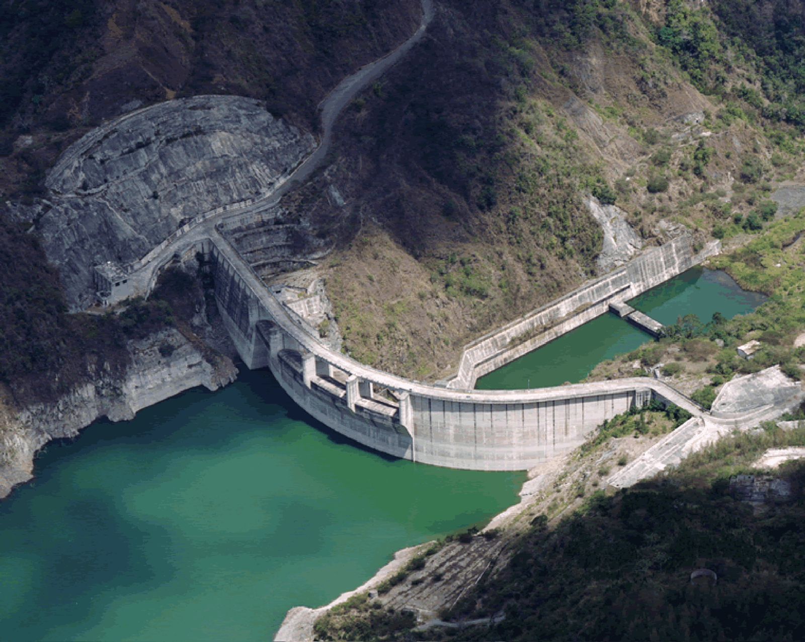 EGEHID anuncia vaciado de presa de Aguacate y prohíbe uso de tramo del río Nizao