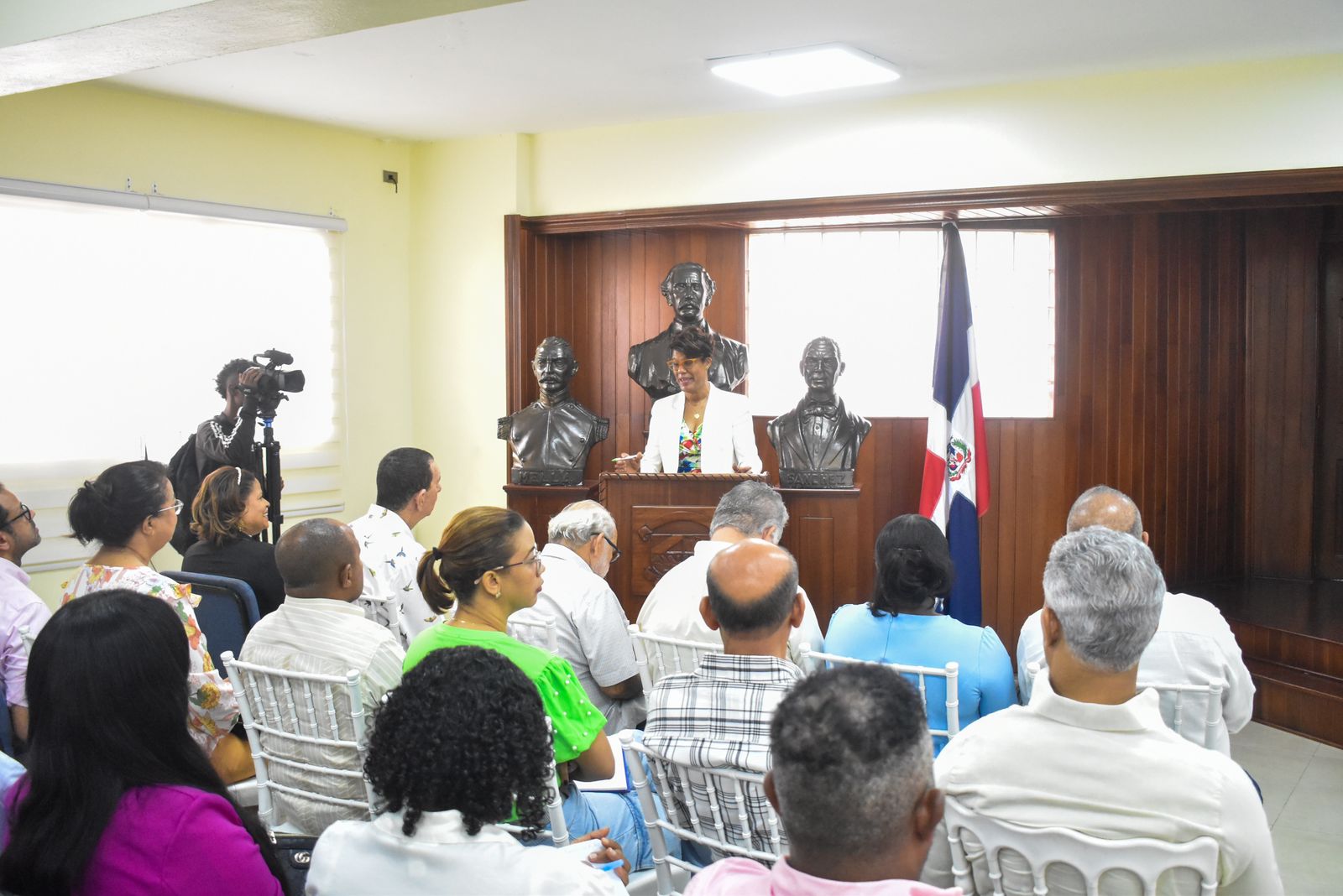 Presentan iniciativa Cinturón Verde de San Cristóbal a autoridades y empresarios