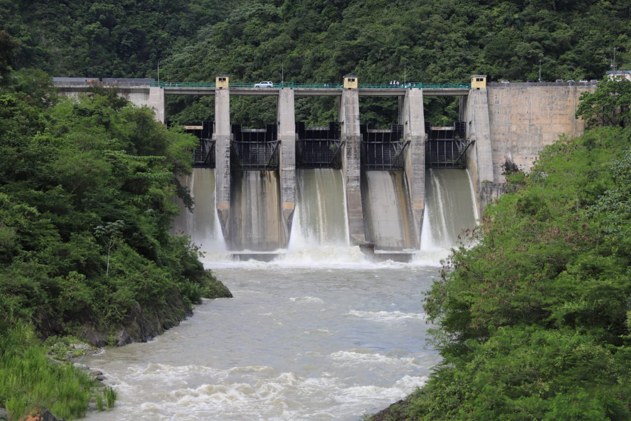 EGEHID procede al vaciado de la presa de Aguacate y túnel de conducción