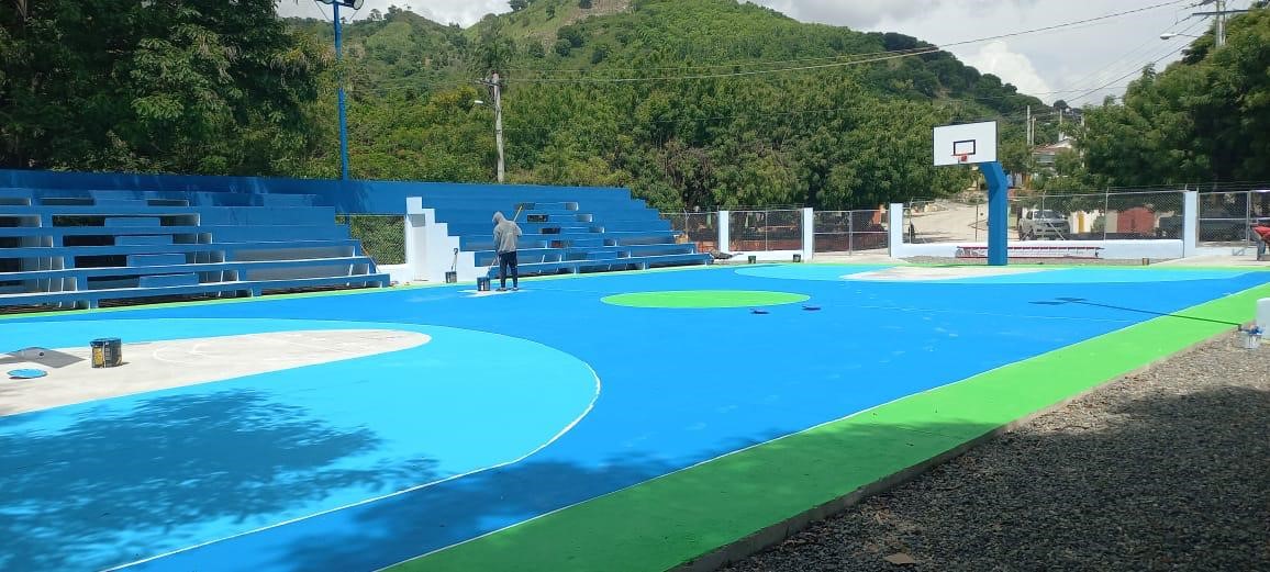 Construcción de Cancha Deportiva – Sabaneta, San Juan