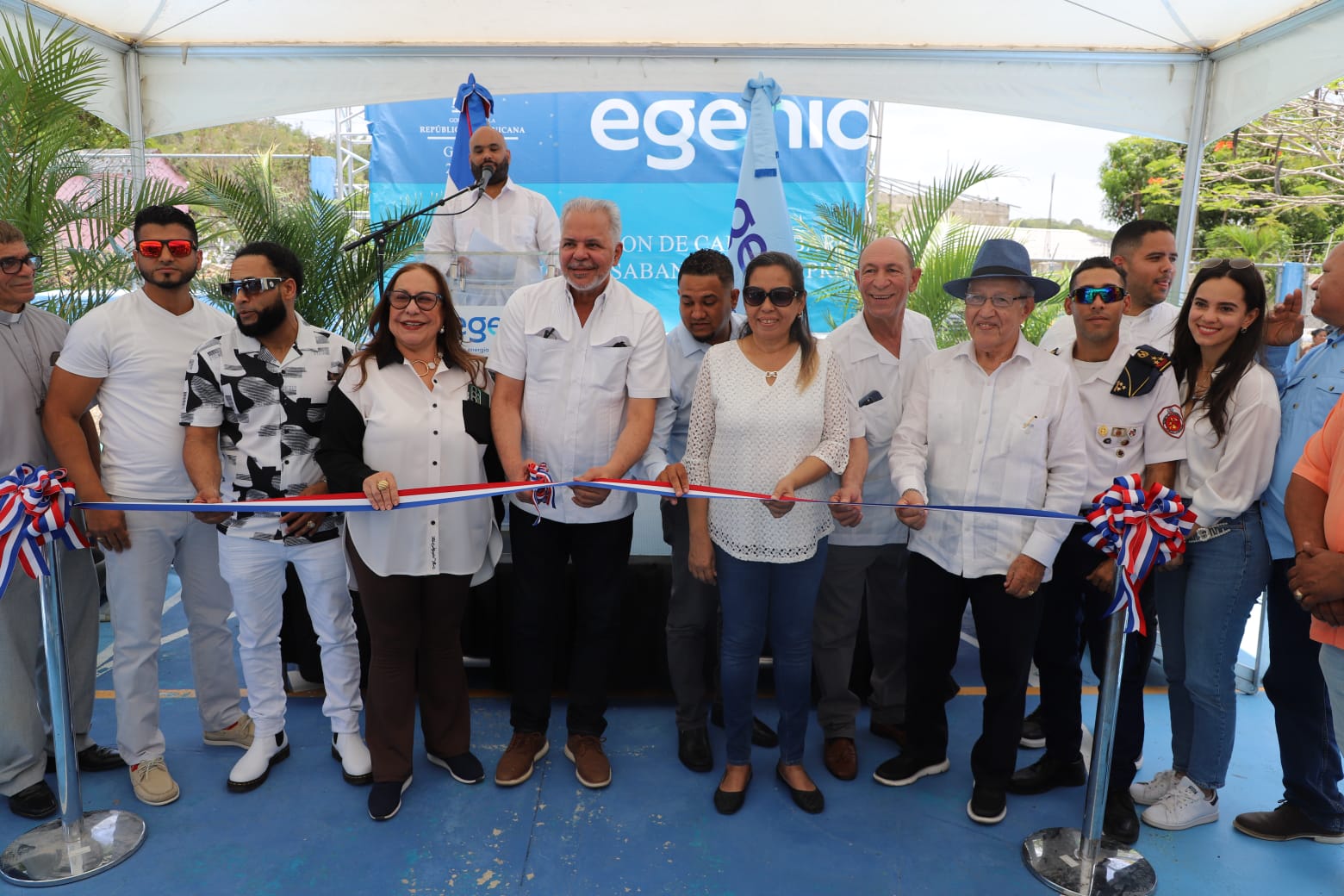 EGEHID entrega calles asfaltadas en barrio de Sabana Iglesia