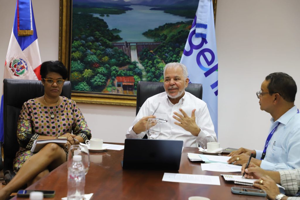 SANTO DOMINGO (R. Dominicana).- La Empresa de Generación Hidroeléctrica Dominicana (EGEHID) realizó la segunda reunión de veedores institucionales, como parte de su gestión apegada a la transparencia, la ética y la rendición de cuentas.  