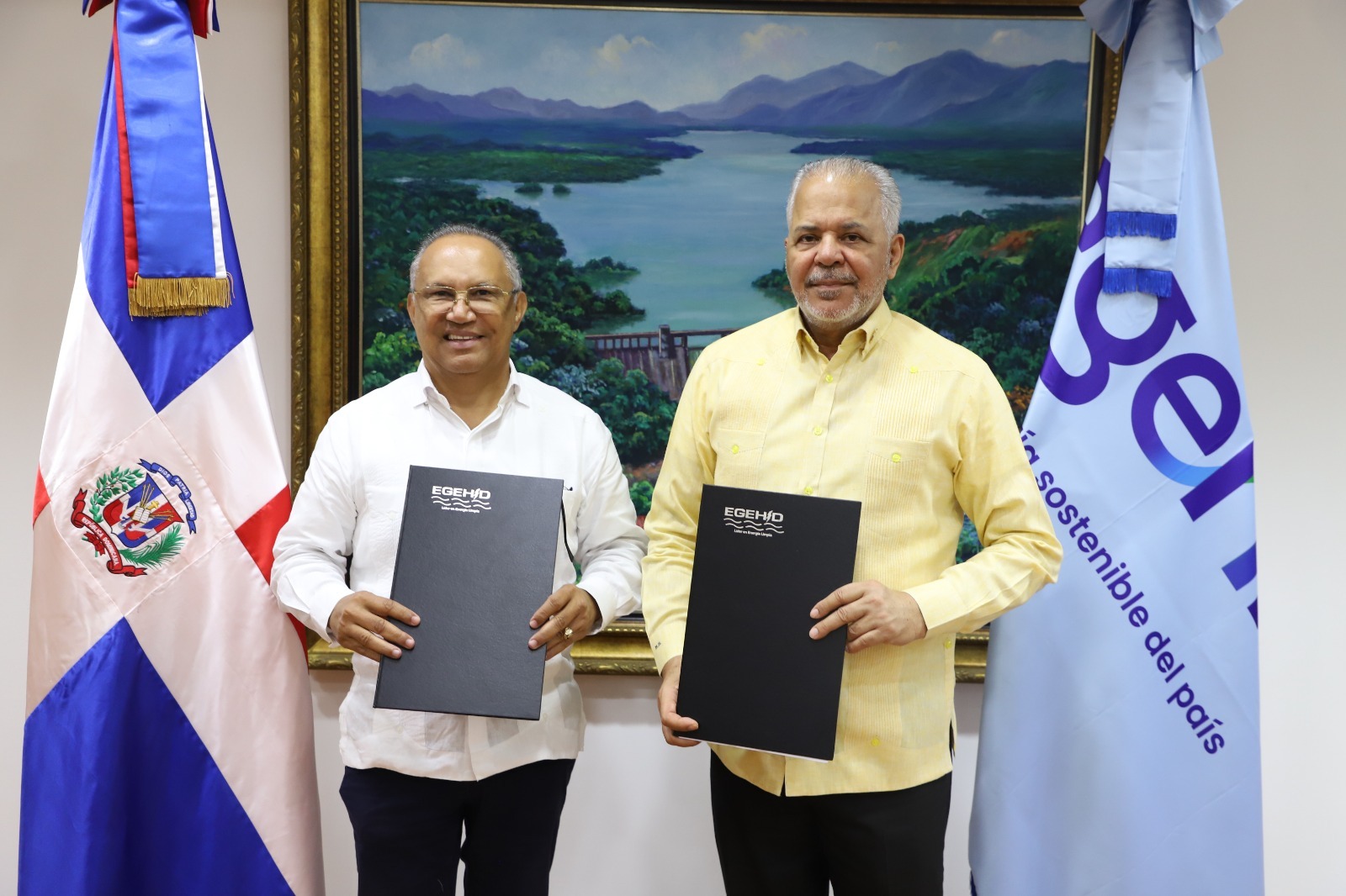 SANTO DOMINGO (R. Dominicana).- La Empresa de Generación Hidroeléctrica Dominicana (EGEHID) dispondrá de los recursos para la terminación de un parque en la comunidad de Río Arriba, del municipio de Baní, provincia Peravia.