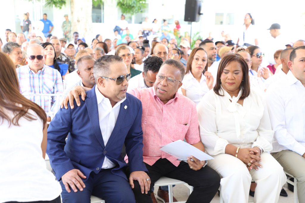 EGEHID inaugura funeraria comunitaria en Jayaco, Bonao