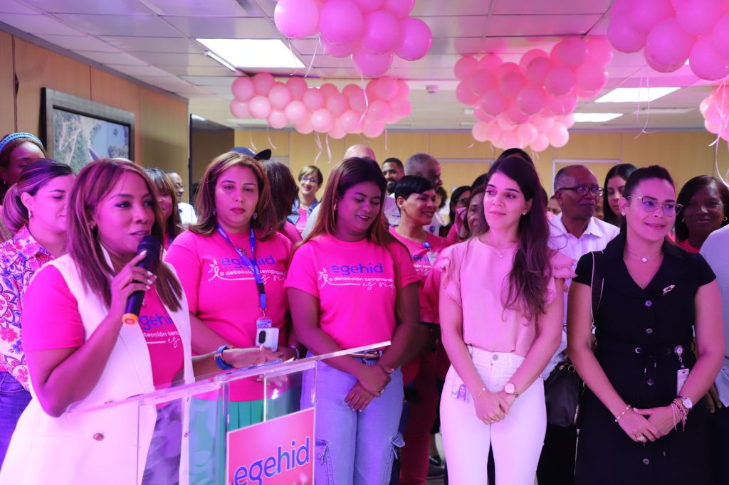 SANTO DOMINGO (R. Dominicana).- La Empresa de Generación Hidroeléctrica Dominicana (EGEHID) dio inicio a su tradicional Semana de la Salud Preventiva, como parte de las acciones que desarrolla en el marco del Mes de sensibilización sobre el cáncer de mama.
Del 13 al 17 de octubre, en la galería de exdirectores de la sede central, se estarán ofreciendo servicios médicos gratuitos en diversas especialidades para los colaboradores.