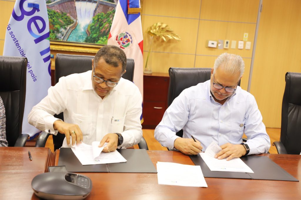SANTO DOMINGO (R. Dominicana).- La Empresa de Generación Hidroeléctrica Dominicana (EGEHID) y la Universidad ISA (UNISA) firmaron un acuerdo de cooperación interinstitucional para la construcción y operación de un humedal artificial destinado al tratamiento de aguas residuales en el recinto universitario de Bohechío, en la provincia de San Juan.