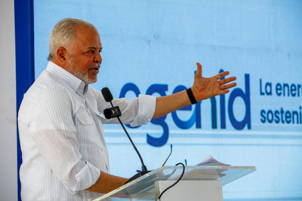 Obra, construida con una inversión superior a RD$362 millones, impulsa el desarrollo social, económico y ecoturístico de comunidades serranas de Santiago
