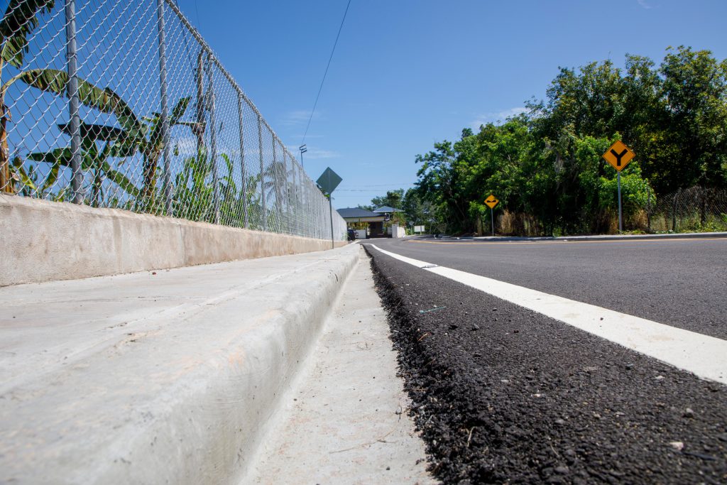 Obra, construida con una inversión superior a RD$362 millones, impulsa el desarrollo social, económico y ecoturístico de comunidades serranas de Santiago
