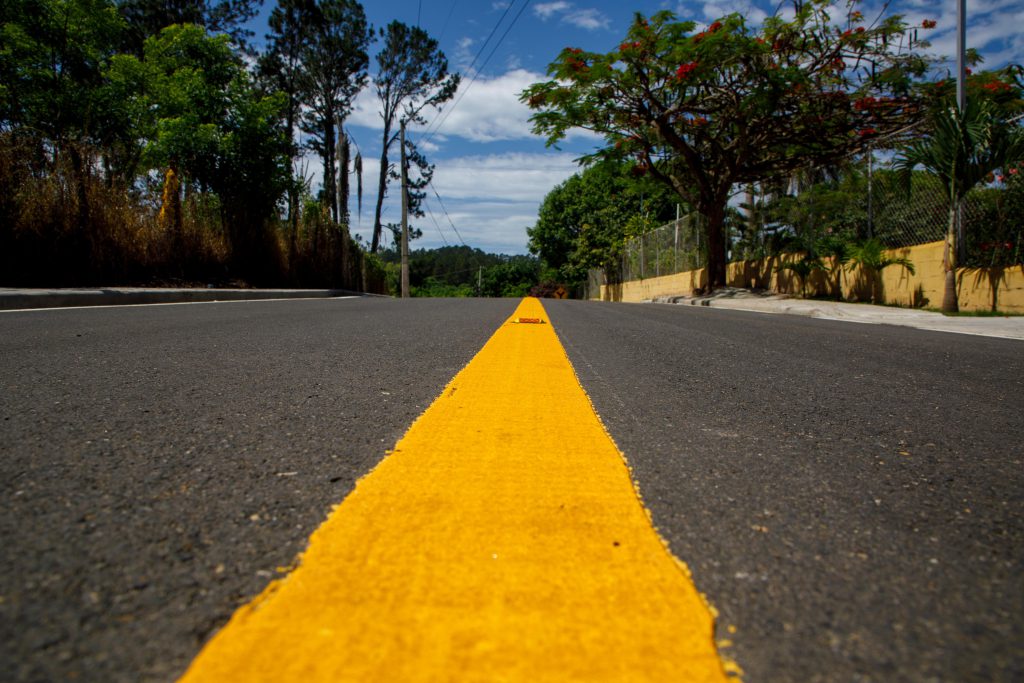 Obra, construida con una inversión superior a RD$362 millones, impulsa el desarrollo social, económico y ecoturístico de comunidades serranas de Santiago

