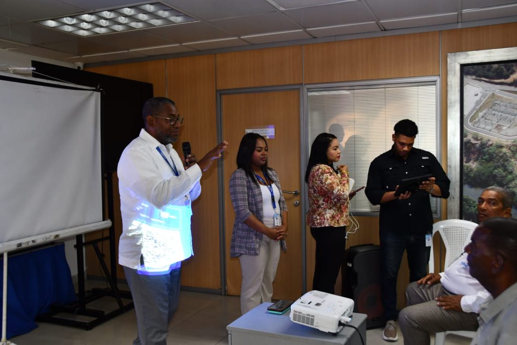 SANTO DOMINGO (R. Dominicana).- La Empresa de Generación Hidroeléctrica Dominicana (EGEHID) realizó una jornada de inducción dirigida a sus colaboradores, con el objetivo de fortalecer las políticas institucionales, los aspectos éticos, los beneficios laborales y los procedimientos para el buen funcionamiento de la entidad.