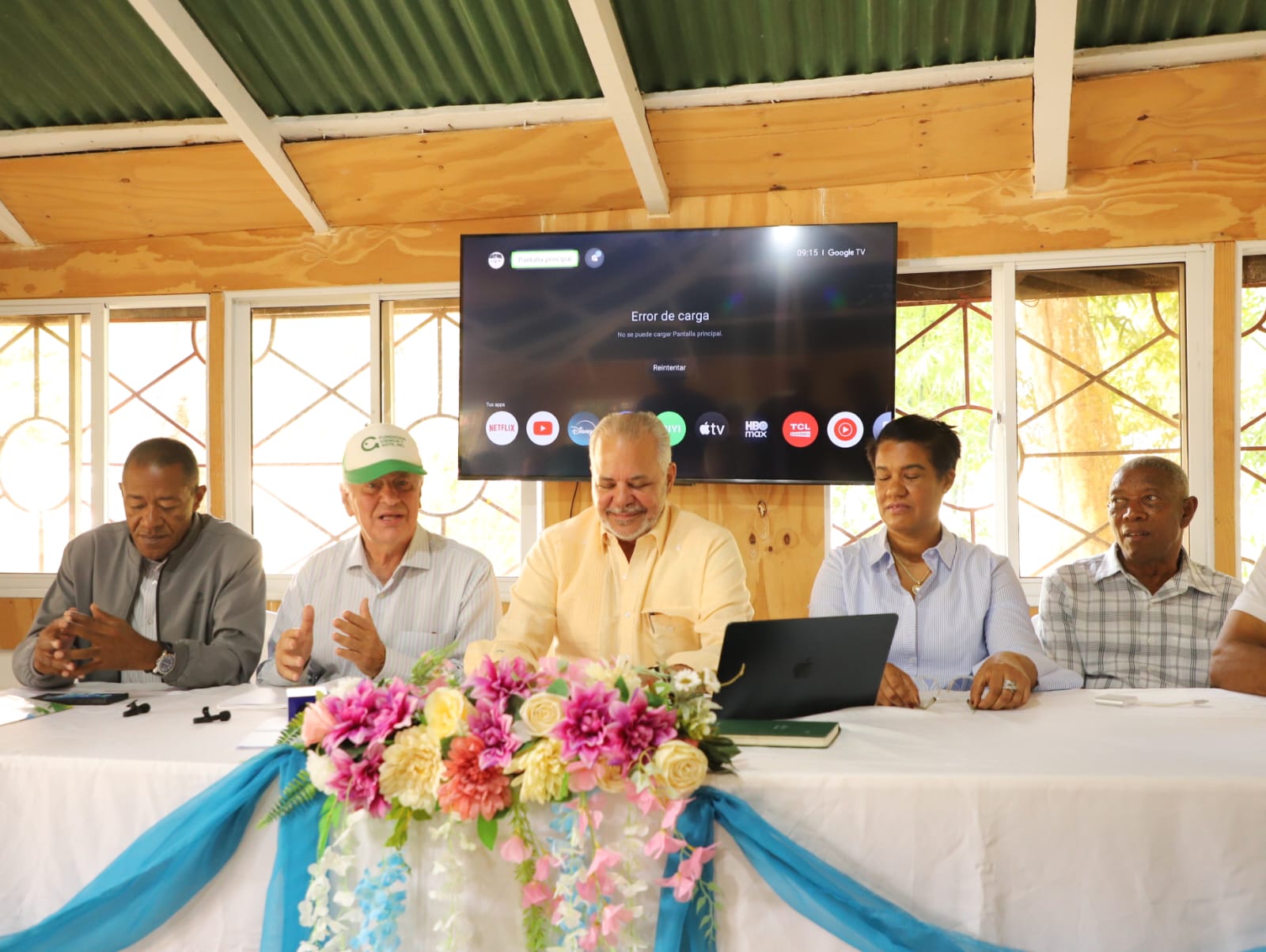 SAN CRISTÓBAL (R. Dominicana).- El administrador de la Empresa de Generación Hidroeléctrica Dominicana (EGEHID), ingeniero Rafael Salazar , propuso la creación de un Plan de Ordenamiento Territorial en el municipio de Los Cacaos , para garantizar el buen uso de sus recursos naturales.