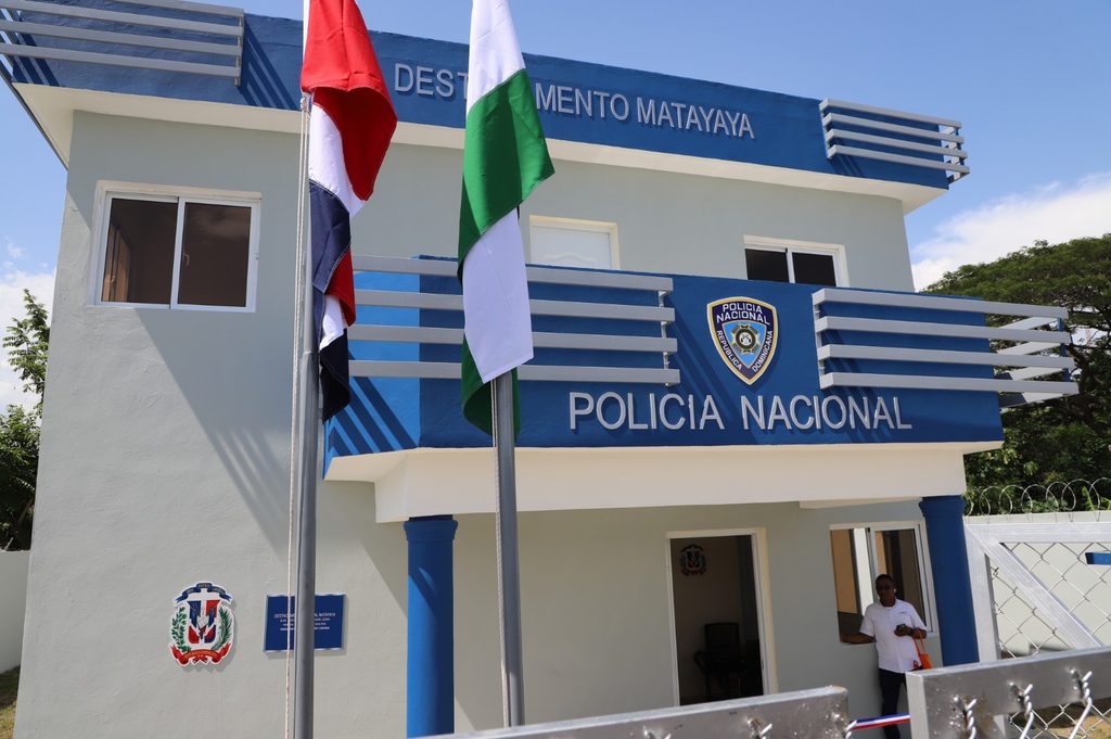 SAN JUAN (R. Dominicana).- La Empresa de Generación Hidroeléctrica Dominicana (EGEHID) dejó inaugurado un destacamento policial en el distrito municipal de Matayaya, municipio de Las Matas de Farfán, en San Juan.