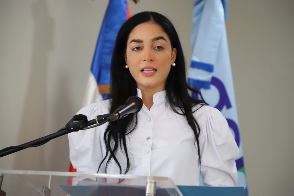 SANTIAGO RODRIGUEZ (R. Dominicana).- La Empresa de Generación Hidroeléctrica Dominicana (EGEHID) inauguró un centro comunal en la comunidad de Los Ingenitos, en el municipio de San Ignacio de Sabaneta, provincia de Santiago Rodríguez.
