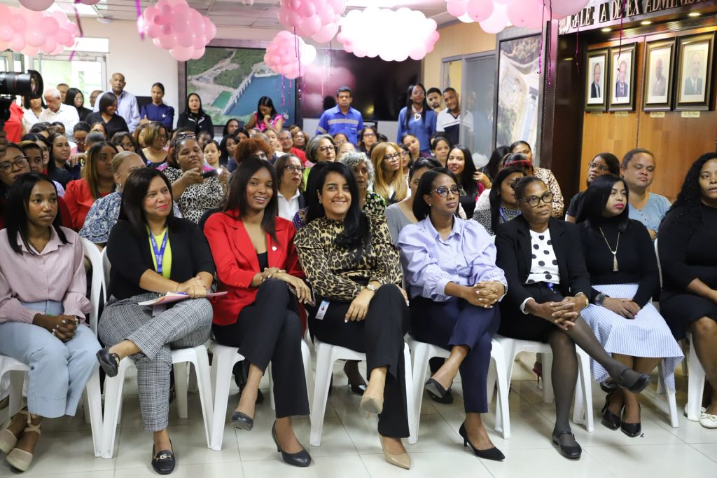 SANTO DOMINGO (R. Dominicana).- Con un llamado de concientización a los colaboradores, para que se hagan sus chequeos médicos de rutina, el administrador de la Empresa de Generación Hidroeléctrica Dominicana (EGEHID), ingeniero Rafael Salazar, dejó iniciada la Semana de la Salud EGEHID 2026.